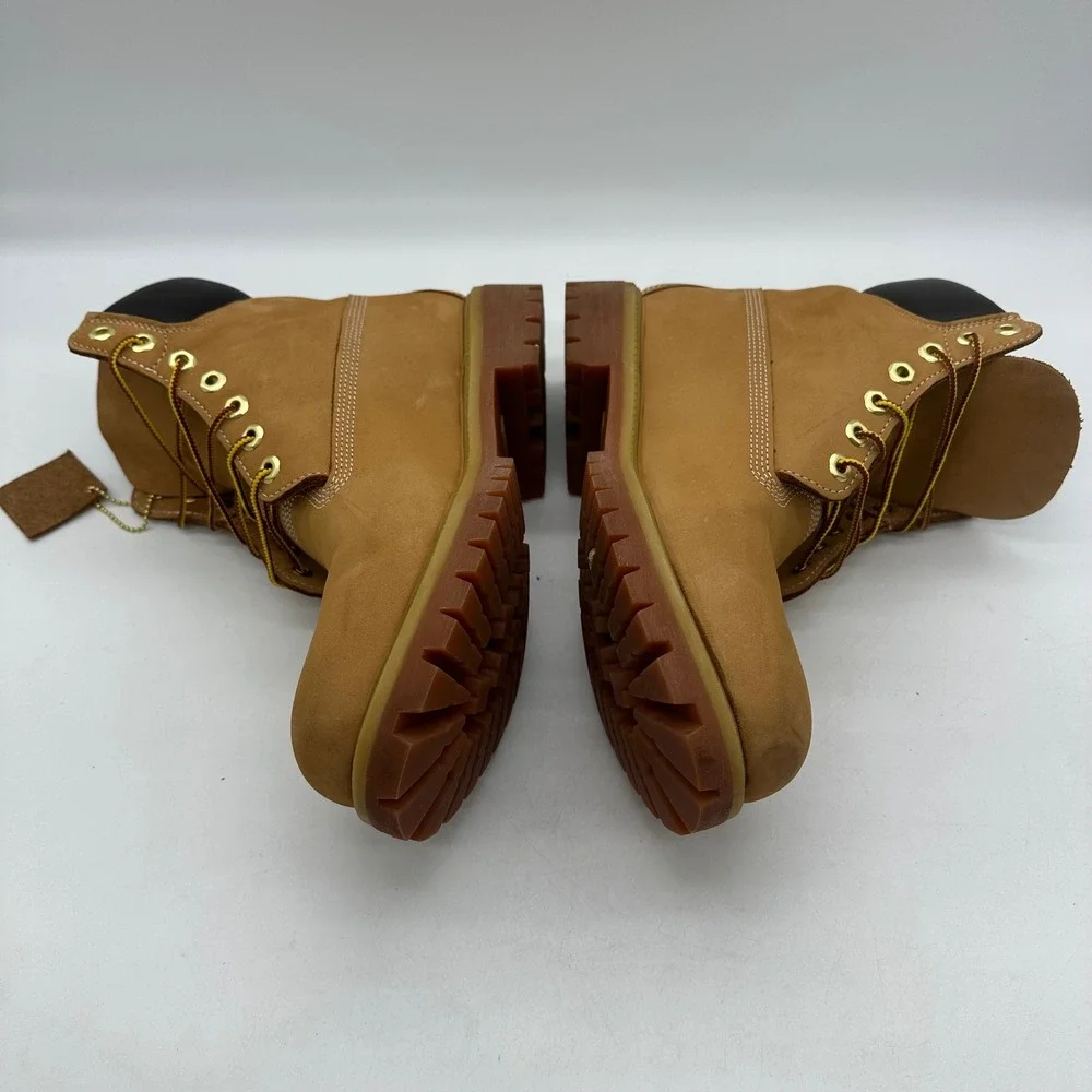 Timberland 10061 Mens 10M Wheat Nubuck 6-Inch Premium Waterproof Leather Boots